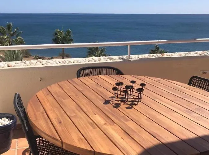 Mirador Bermuda Sea Views Apartment Estepona