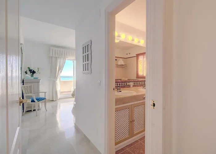 Mirador Bermuda Sea Views شقة